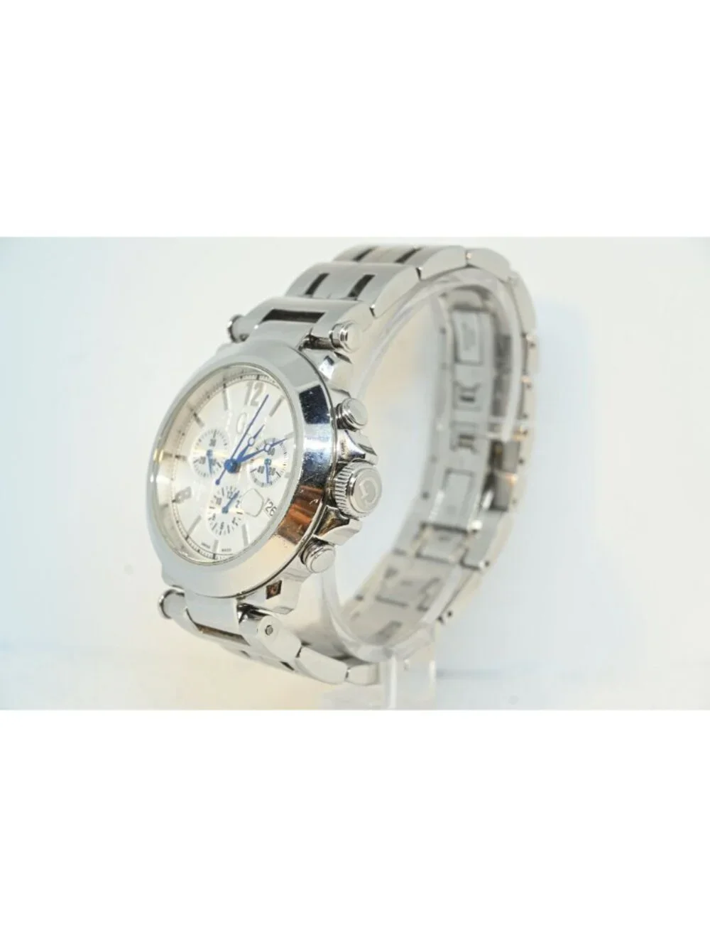 Gc Guess Collection G34500G1 Mens Chrono White Dial Stainless Steel Watch 41mm
